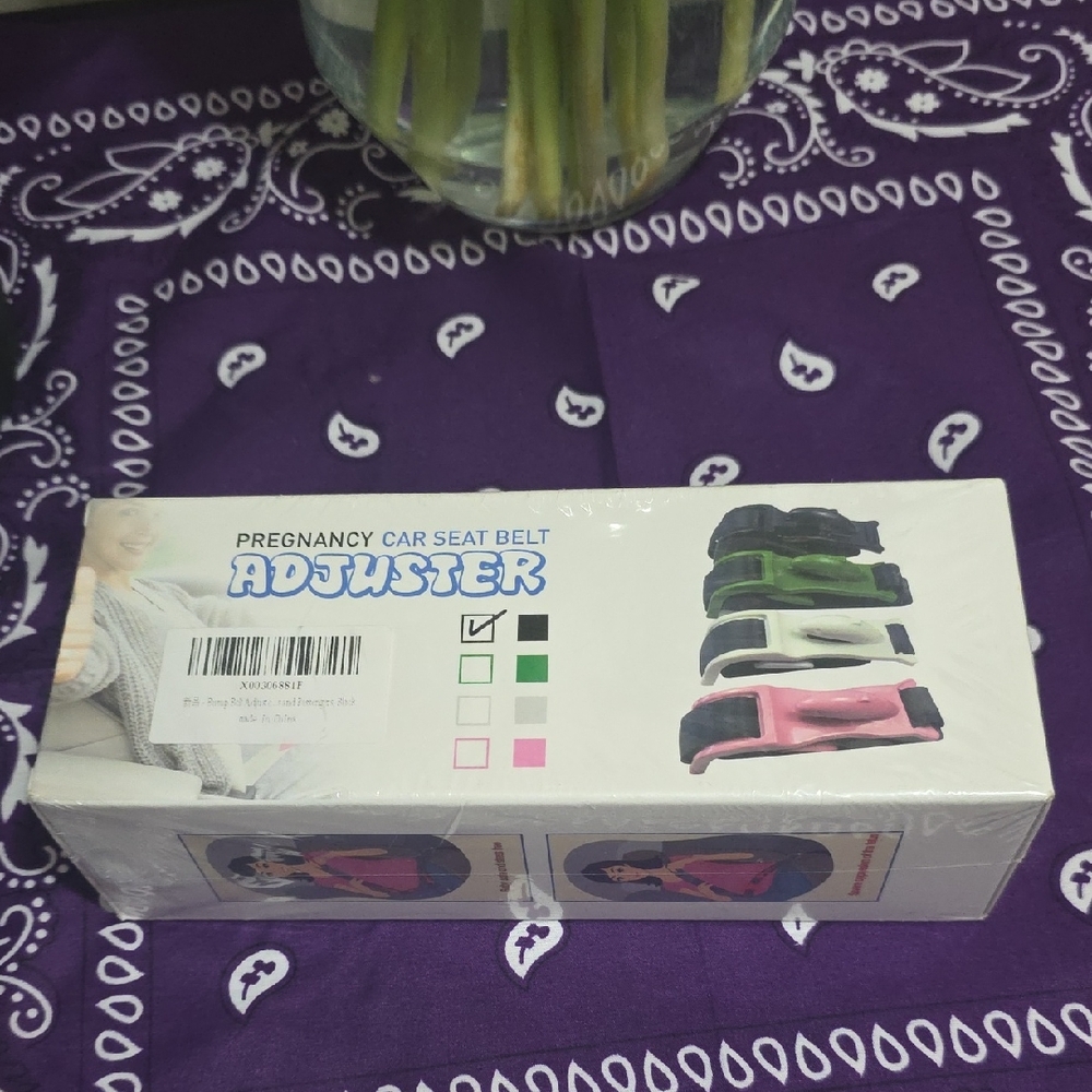 Pregnancy Car Seat Belt Adjuster - Green and Pink Options